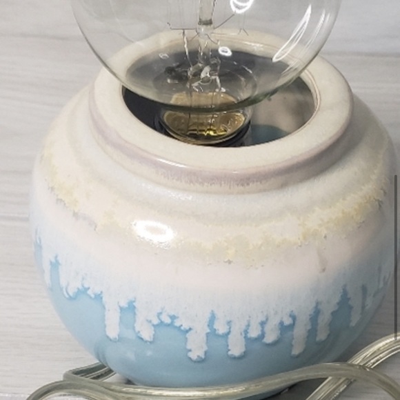 DSI LIGHTING CERAMIC UP LAMP - Picture 3 of 5